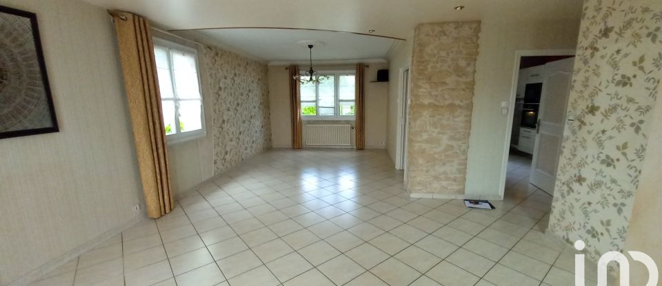 House 4 rooms of 97 m² in Les Epesses (85590)
