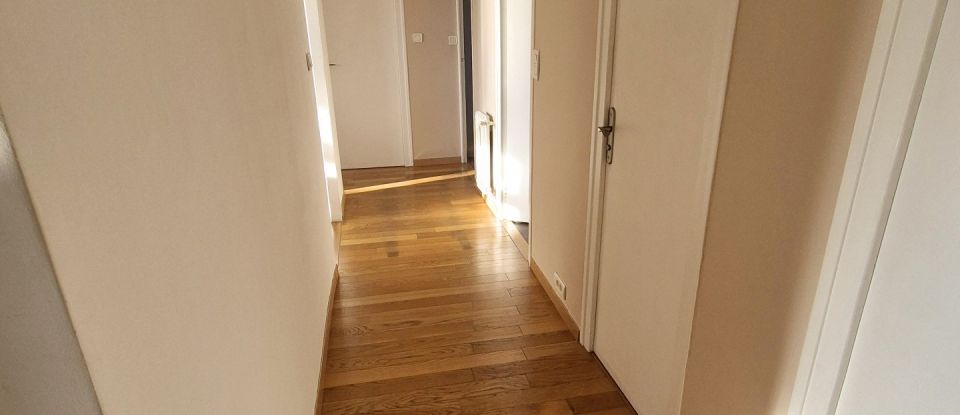 Appartement 3 pièces de 75 m² à Saint-André-les-Vergers (10120)