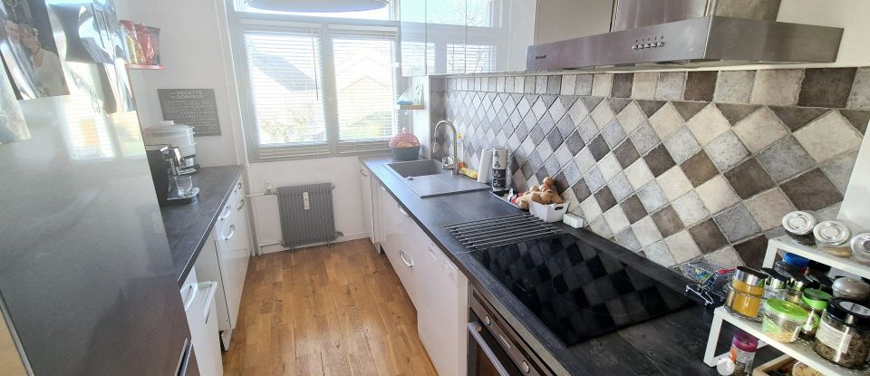 Appartement 3 pièces de 75 m² à Saint-André-les-Vergers (10120)