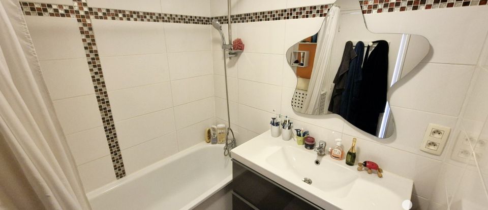 Appartement 3 pièces de 75 m² à Saint-André-les-Vergers (10120)