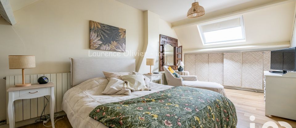 Maison 8 pièces de 183 m² à Saint-Maur-des-Fossés (94210)