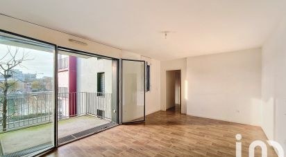 Apartment 3 rooms of 65 m² in Saint-Denis (93200)