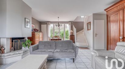 House 8 rooms of 141 m² in Verneuil-sur-Seine (78480)