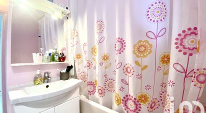 Apartment 3 rooms of 54 m² in Saint-Denis (93200)