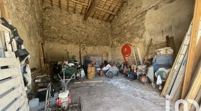Barn conversion 1 room of 75 m² in Ludesse (63320)