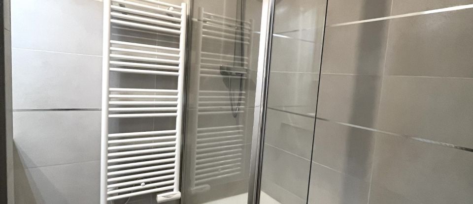 Apartment 4 rooms of 80 m² in Le Kremlin-Bicêtre (94270)