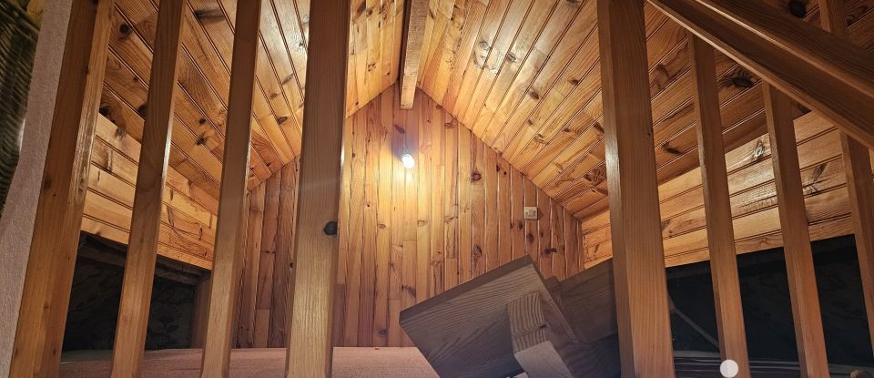 House 7 rooms of 143 m² in Mont-Saint-Père (02400)