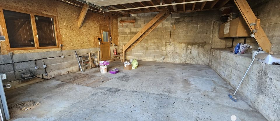 House 7 rooms of 143 m² in Mont-Saint-Père (02400)