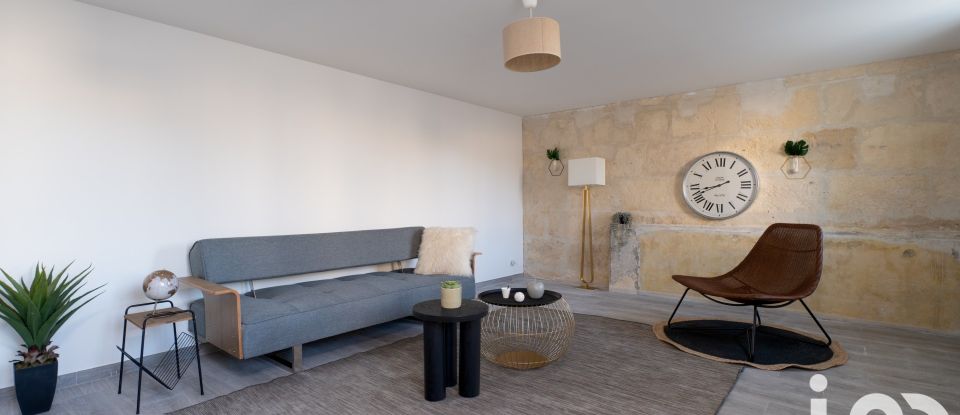 Maison de village 7 pièces de 162 m² à Manduel (30129)