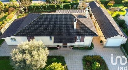 Maison 4 pièces de 74 m² à Morlaàs (64160)