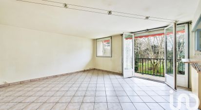 Apartment 3 rooms of 66 m² in Bron (69500)