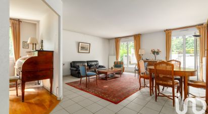 Apartment 5 rooms of 114 m² in Charbonnières-les-Bains (69260)