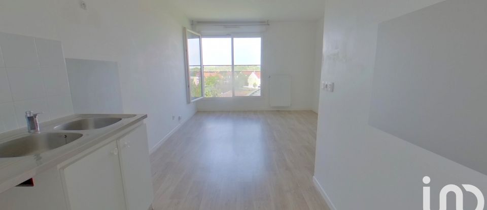 Apartment 2 rooms of 40 m² in Lieusaint (77127)