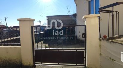 House 3 rooms of 73 m² in Fontenay-le-Comte (85200)
