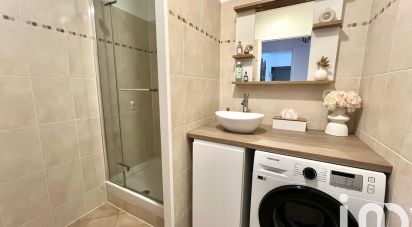 Apartment 3 rooms of 67 m² in Maurepas (78310)