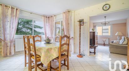 Appartement 4 pièces de 83 m² à Domont (95330)