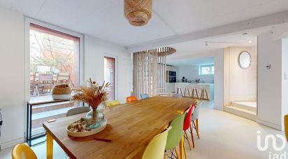 House 10 rooms of 210 m² in Nantes (44000)