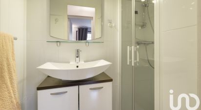 Maison traditionnelle 9 pièces de 202 m² à Ormesson-sur-Marne (94490)