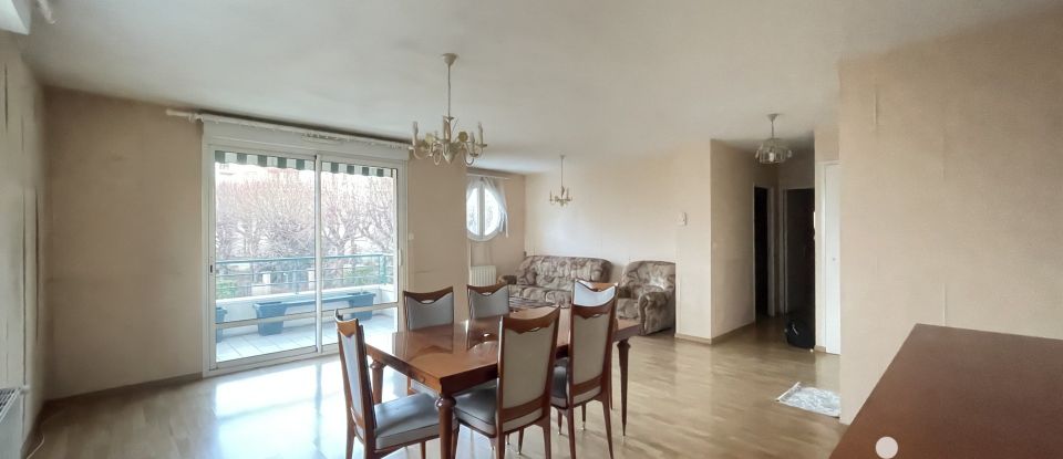 Apartment 3 rooms of 80 m² in Clermont-Ferrand (63100)