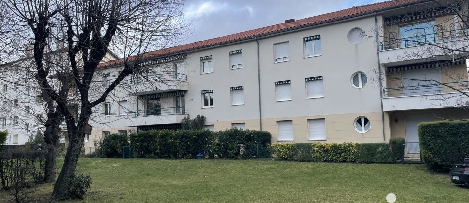 Apartment 3 rooms of 80 m² in Clermont-Ferrand (63100)
