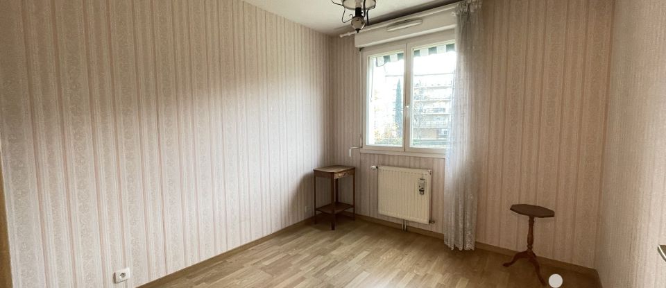 Apartment 3 rooms of 80 m² in Clermont-Ferrand (63100)
