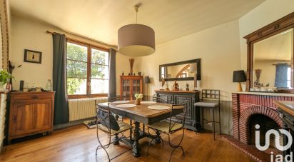 Townhouse 6 rooms of 175 m² in Saint-Pierre-des-Corps (37700)