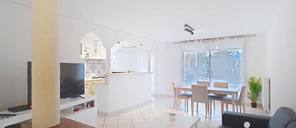 Appartement 4 pièces de 89 m² à Digne-les-Bains (04000)