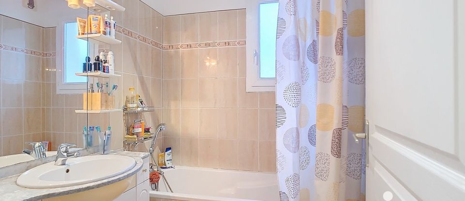 Appartement 4 pièces de 89 m² à Digne-les-Bains (04000)