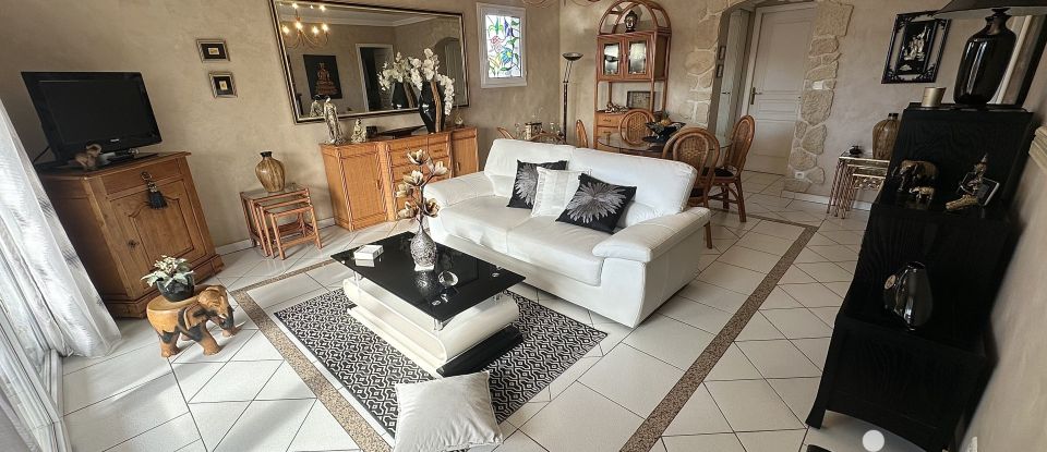 Apartment 3 rooms of 57 m² in Puget-sur-Argens (83480)