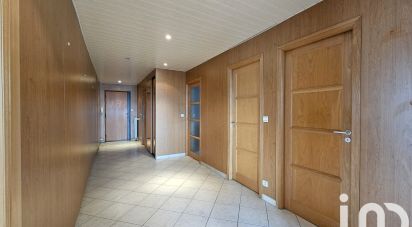 Apartment 4 rooms of 92 m² in Chambéry (73000)