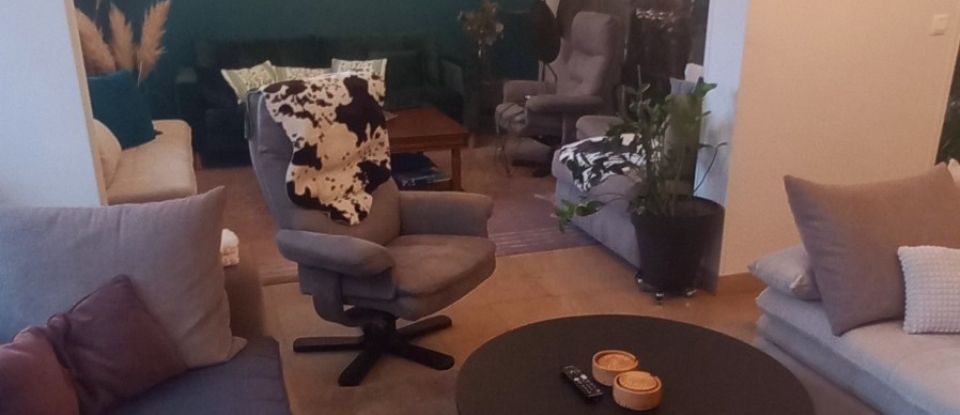 Maison 9 pièces de 270 m² à Sotteville-lès-Rouen (76300)