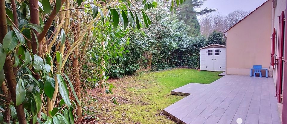 House 4 rooms of 84 m² in Marolles-en-Hurepoix (91630)