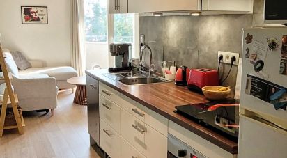 Apartment 1 room of 37 m² in Annecy (74000)