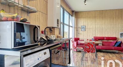 Apartment 3 rooms of 60 m² in Quiberon (56170)