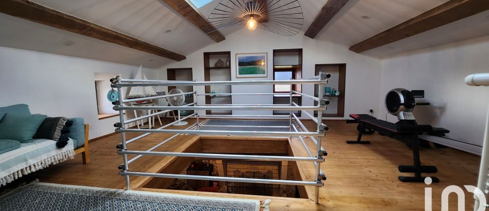 Country home 7 rooms of 200 m² in Doix lès Fontaines (85200)