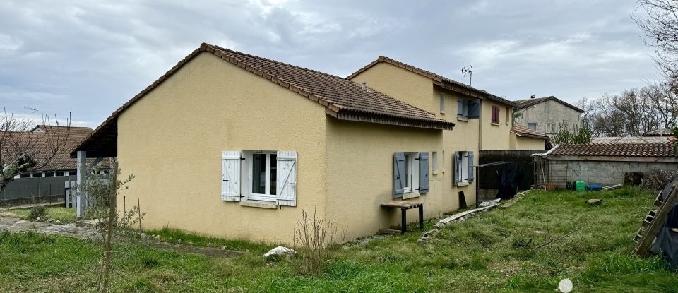 Maison traditionnelle 4 pièces de 83 m² à Lavilledieu (07170)