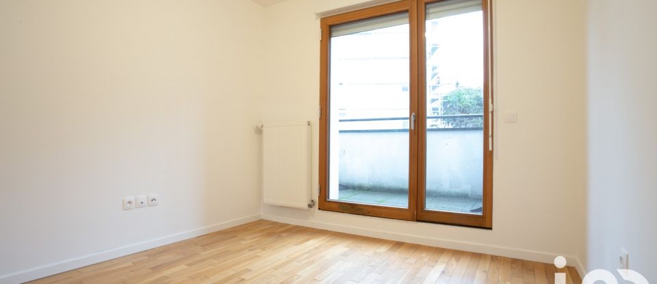 Apartment 4 rooms of 81 m² in Fontenay-sous-Bois (94120)