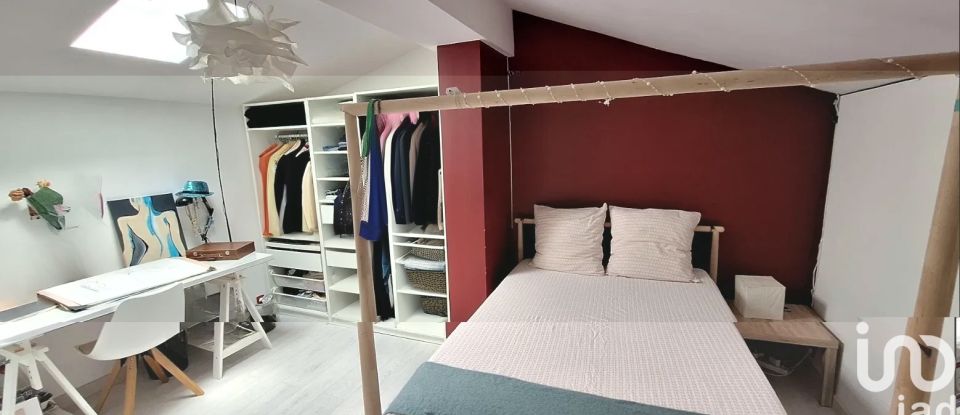 House 5 rooms of 200 m² in Launaguet (31140)