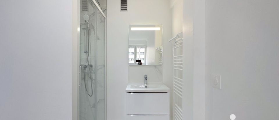 Apartment 5 rooms of 101 m² in Puteaux (92800)