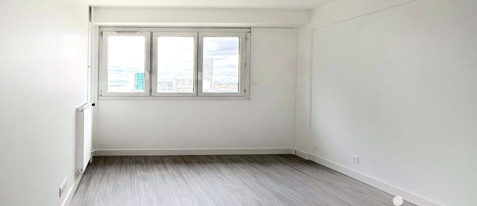 Apartment 5 rooms of 101 m² in Puteaux (92800)