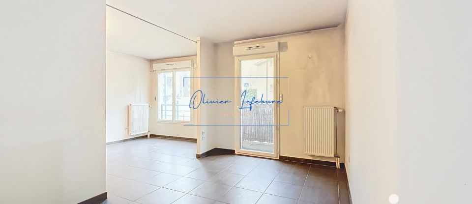 Apartment 2 rooms of 41 m² in Fontenay-le-Fleury (78330)