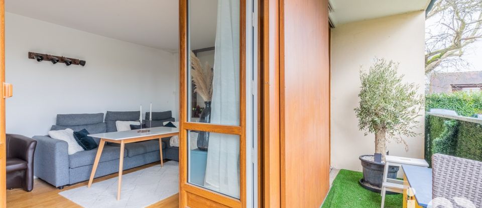 Apartment 4 rooms of 78 m² in Brunoy (91800)