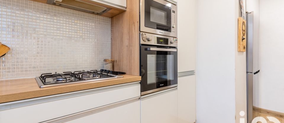 Apartment 4 rooms of 78 m² in Brunoy (91800)