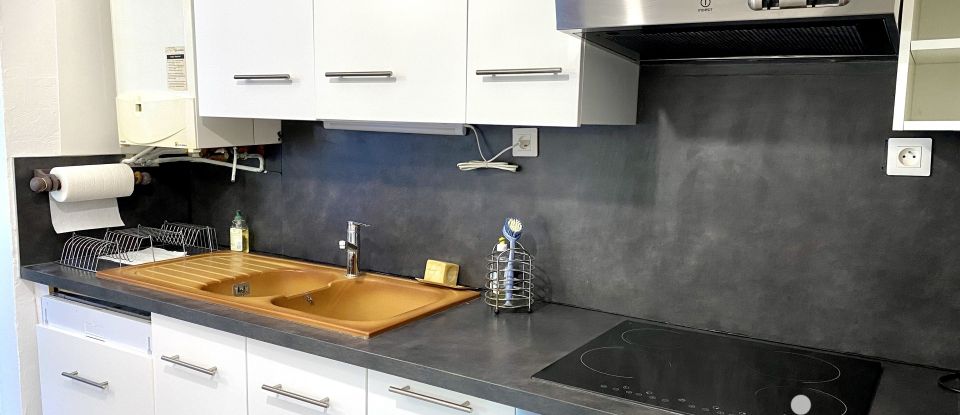 Appartement 4 pièces de 71 m² à Bandol (83150)