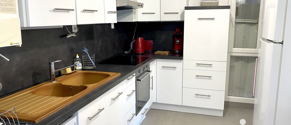 Appartement 4 pièces de 71 m² à Bandol (83150)