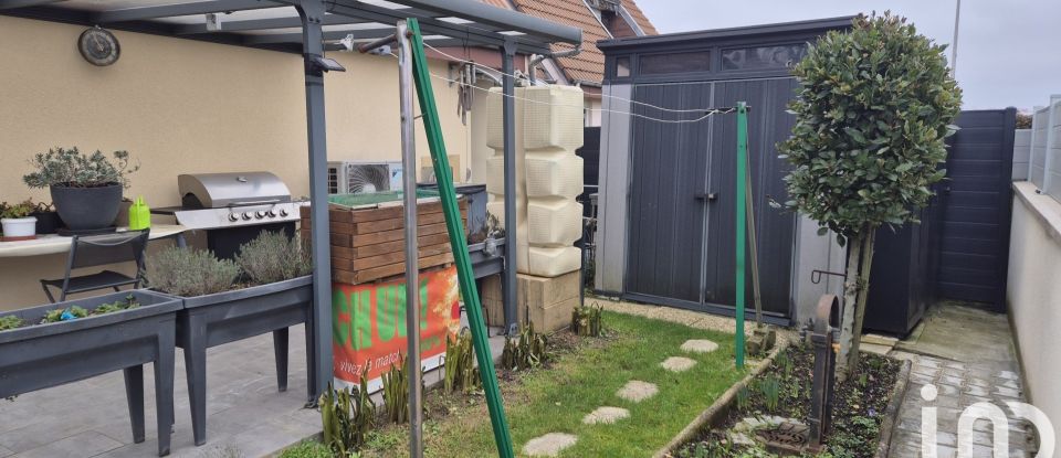 Maison 4 pièces de 77 m² à Carpiquet (14650)