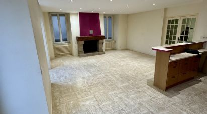 Duplex 7 pièces de 162 m² à Montauban-de-Bretagne (35360)