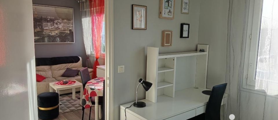 Apartment 2 rooms of 27 m² in Lorient (56100)