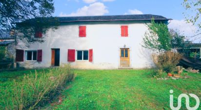Traditional house 5 rooms of 224 m² in Buzy (64260)
