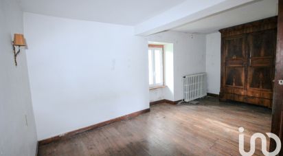 Traditional house 5 rooms of 224 m² in Buzy (64260)